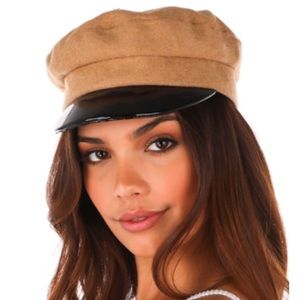 Tan and Black Fiddler Cap